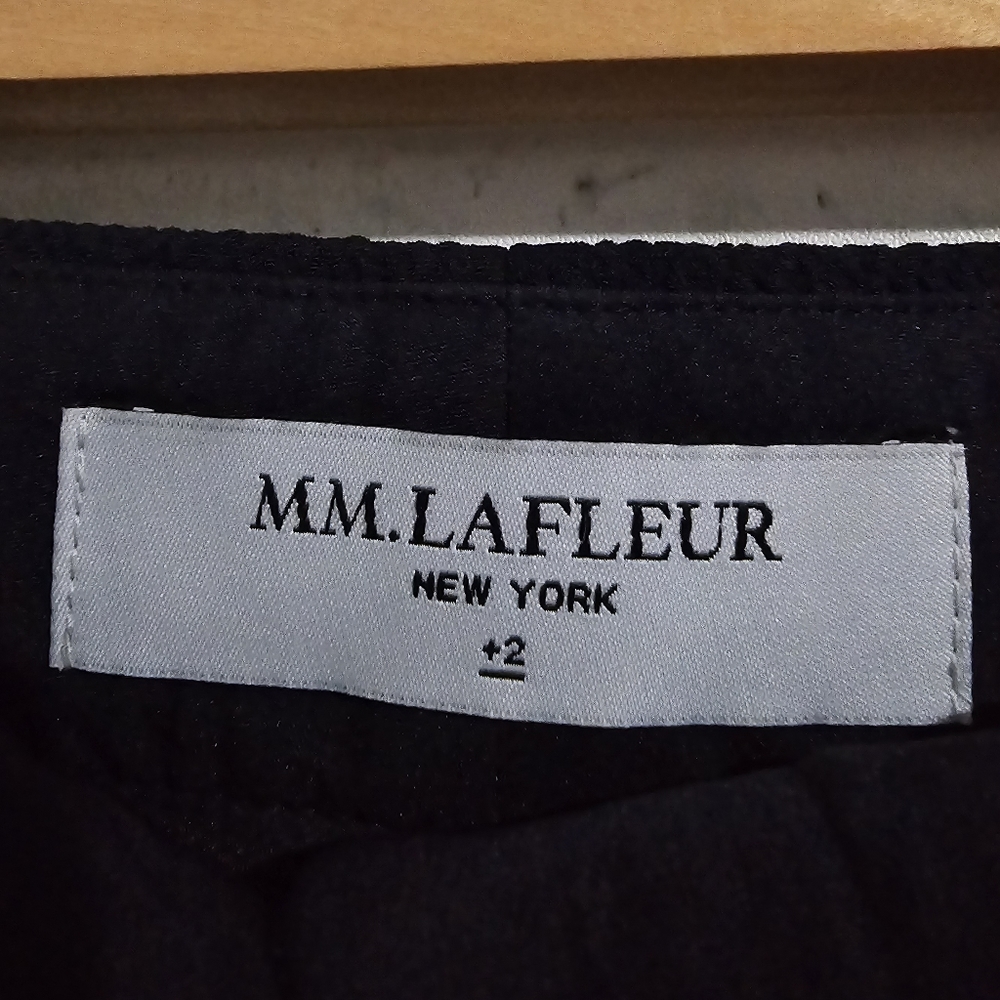 M.M. LaFleur Cropped Crepe Pant Navy size +2 - Picture 6 of 7
